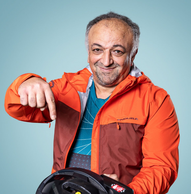 Cengiz , Facility-Manager
